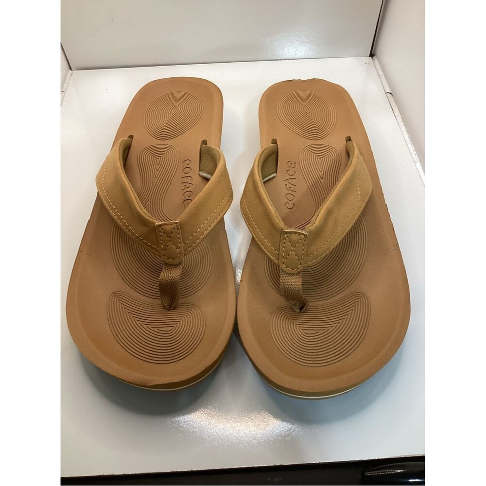 Coface Tan Padded Thong Sandals sz 7.5